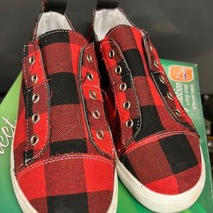 Cute buffalo check sneakers